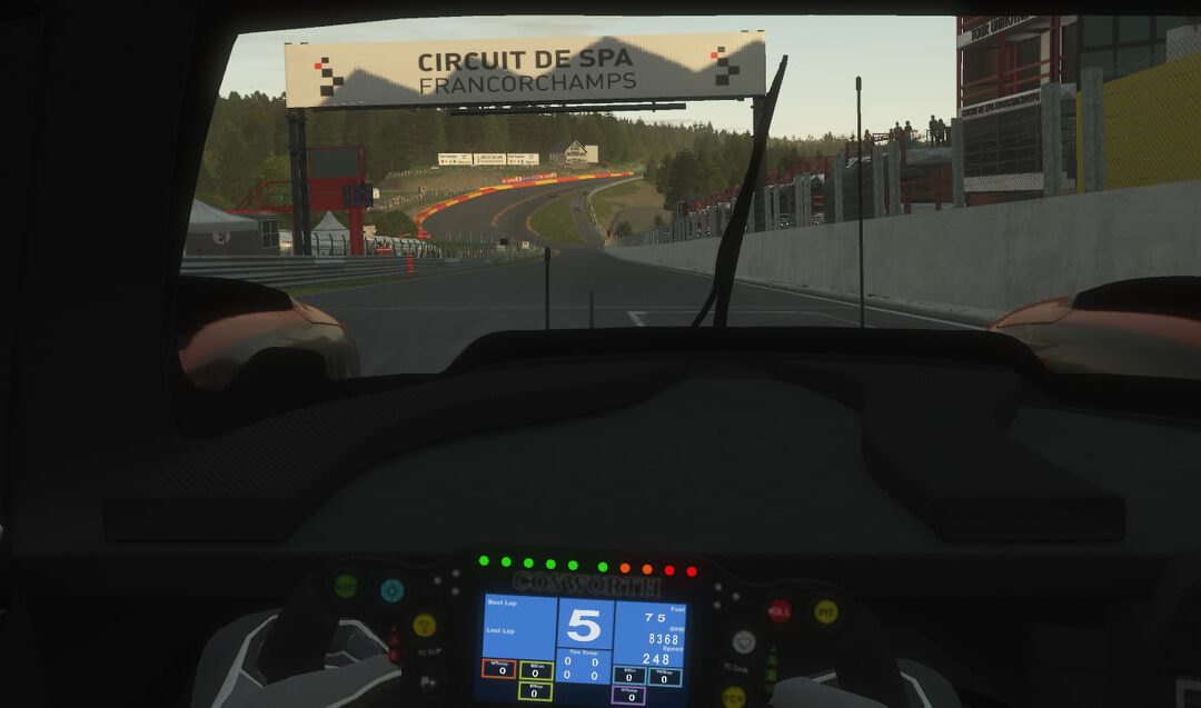 VEC R8: 8H Spa Francorchamps